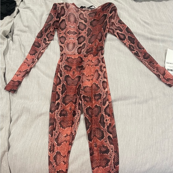 Mesh snake print long sleeve jumpsuit ! - Picture 2 of 4